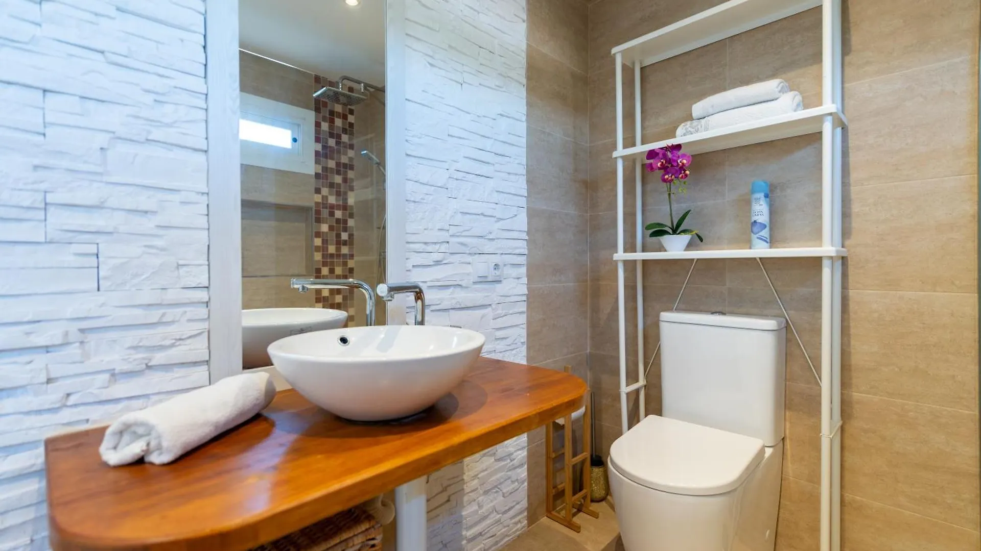 Moderno Estudio Y Piscina A 50 Metros De La Playa Marbella 0*,  Spain
